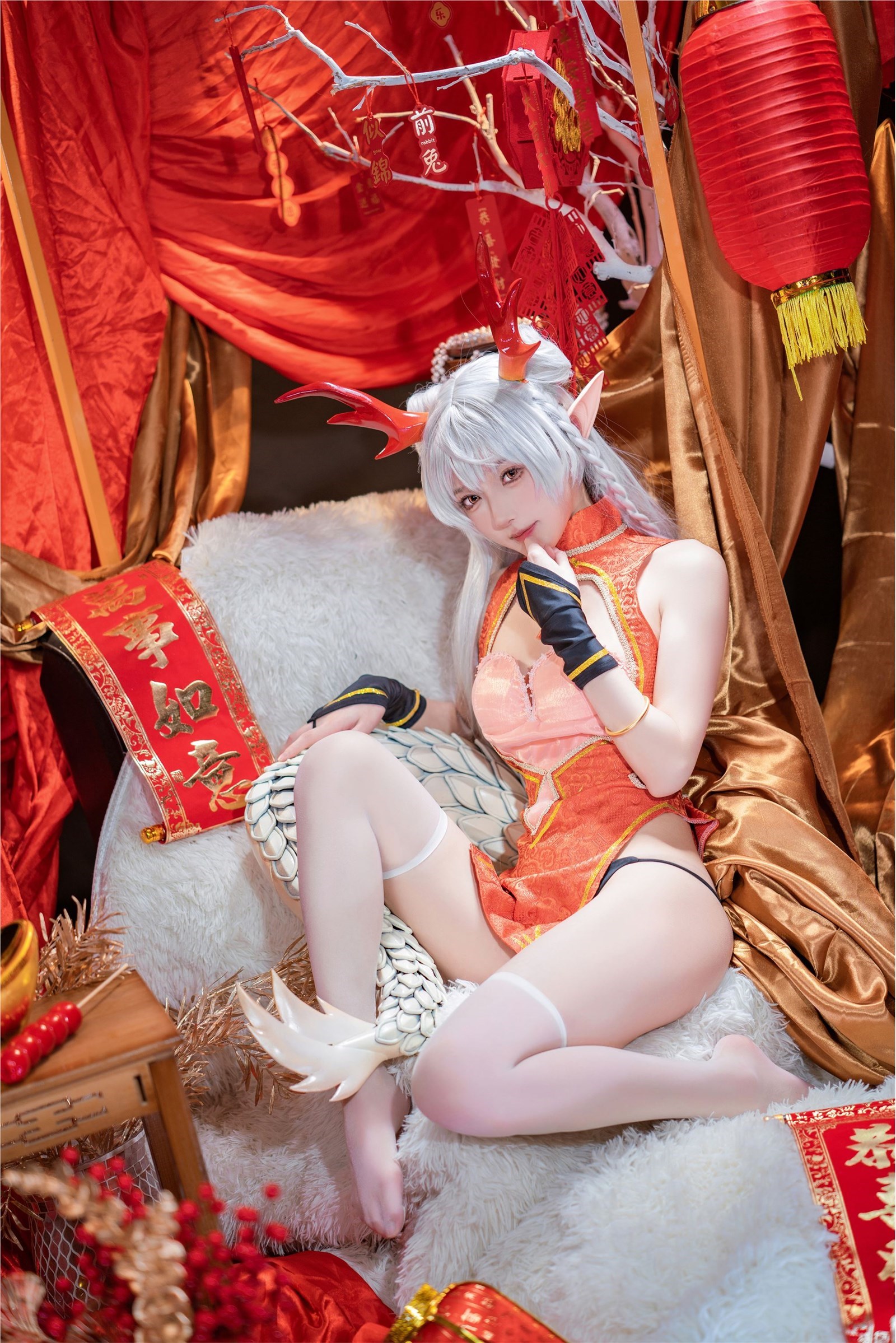Abao is also a bunny girl NO.084, celebrating the Chinese New Year with the Dragon Sister(22)